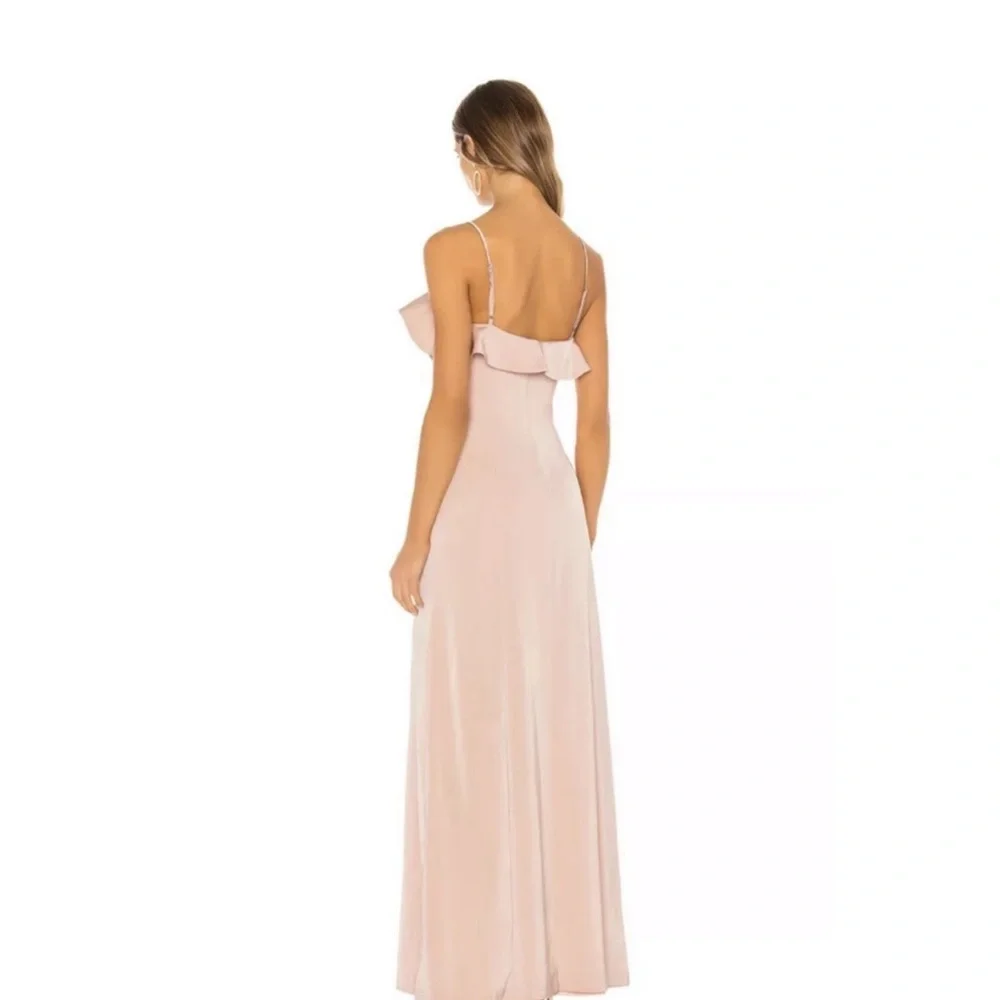 NBD Francine Gown in blush - Picture 2 of 8
